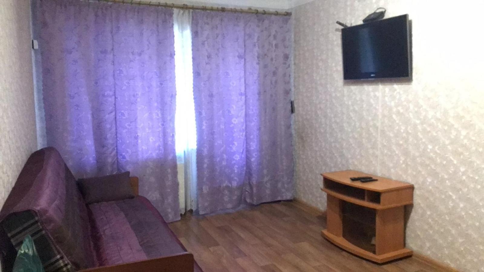 2К Апартаменты Возле Жд Вокзала И Академии 096-55-48-111 Khmelʼnytsʼkyy エクステリア 写真